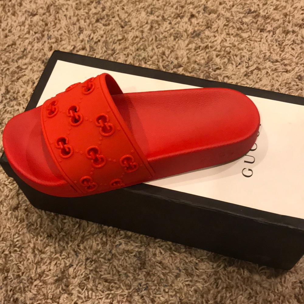 Red Gucci slides